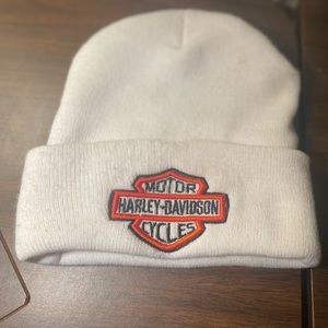 WHITE HARELY DAVIDSON BEANIE